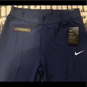 the nike bliss victory slim fit